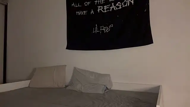 ur molly online show from 12, 10, 2025