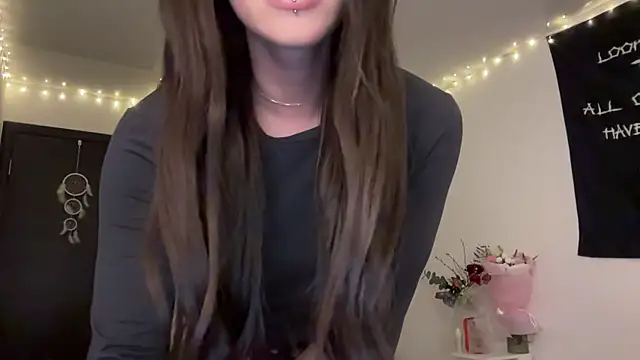 ur molly online show from 5, 3, 2026