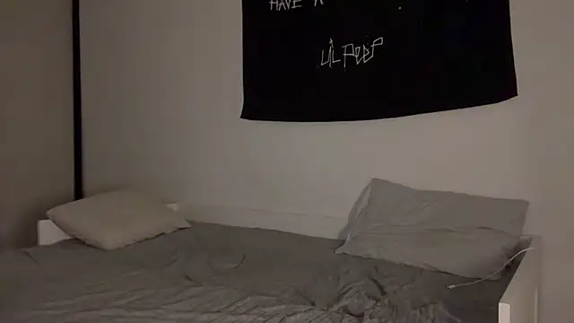 ur molly online show from 14, 10, 2025