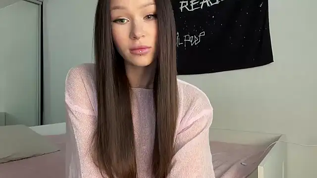 ur molly online show from 27, 9, 2025