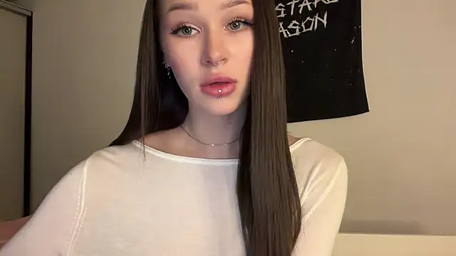 ur molly online show from 10, 11, 2025