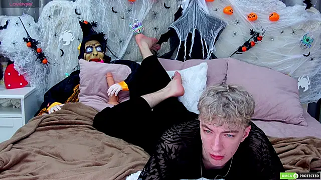 TrevorBenson online show from 25, 10, 2025