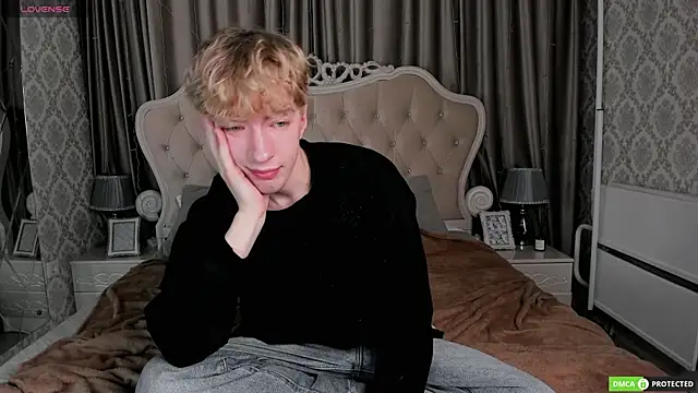 TrevorBenson online show from 8, 10, 2025