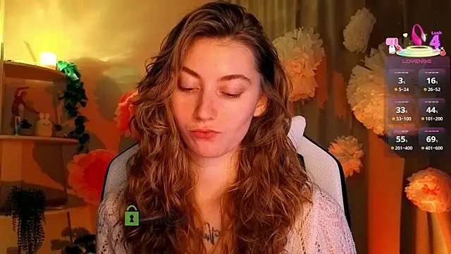 lady curls online show from 5, 4, 2026