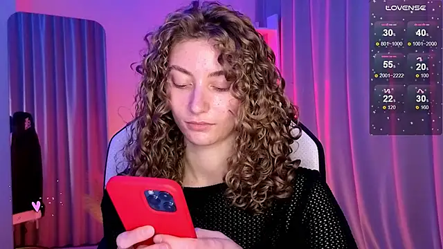 lady curls online show from 30, 1, 2025