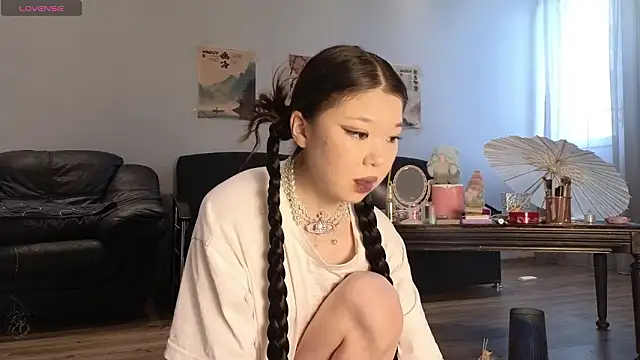 hoshina sayeri online show from 5, 3, 2026