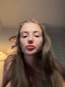 EmilyWi  online show from 25, 5, 2026