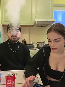 MrAndMrsSavage online show from 23, 2, 2025