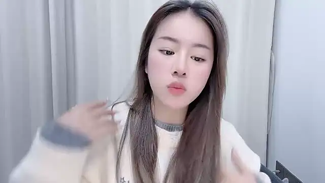 chloe-01 online show from 21, 1, 2025