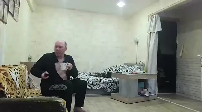 AgnichBan online show from 1, 3, 2025