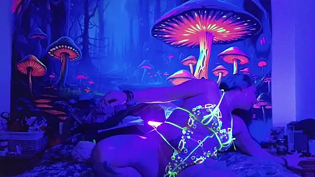 tattoomilf86 online show from 8, 2, 2025