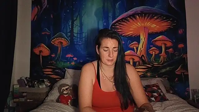 tattoomilf86 online show from 19, 2, 2025