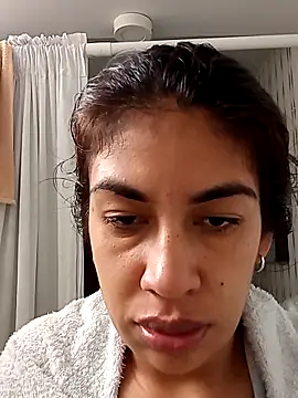 Snapshot of Anamaria-24 chatting on 31, 3, 2026 Anamaria-24 online show from 31, 3, 2026