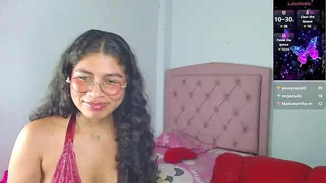 Snapshot of Cynthia_hazel chatting on 5, 2, 2025 Cynthia hazel online show from 5, 2, 2025