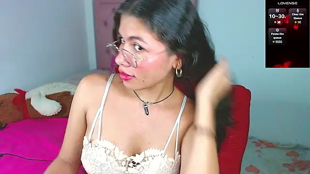 Snapshot of Cynthia_hazel chatting on 4, 12, 2024 Cynthia hazel online show from 4, 12, 2024