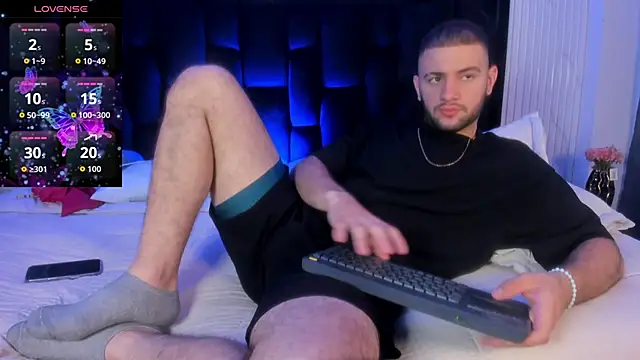 Snapshot of MaximusDick1_ chatting on 26, 4, 2026 MaximusDick1 online show from 26, 4, 2026