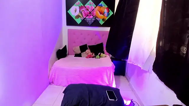 issa kitty online show from 21, 11, 2025