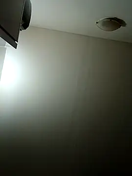 Virgin Pussy Love online show from 19, 3, 2026