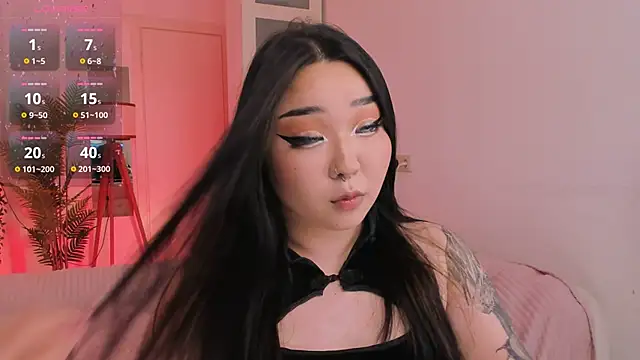 Snapshot of mei_honey_ chatting on 15, 10, 2025 mei honey online show from 15, 10, 2025