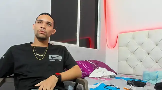 cali and lili online show from 2, 12, 2024