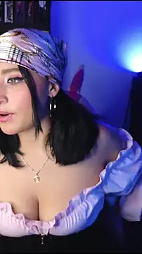 Snapshot of Pauilina chatting on 5, 11, 2025 Pauilina online show from 5, 11, 2025