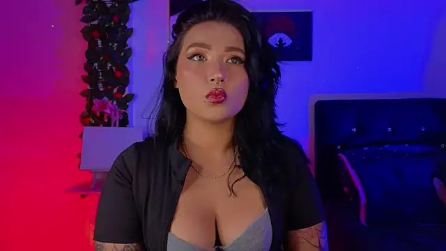 Pauilina online show from 11, 6, 2026