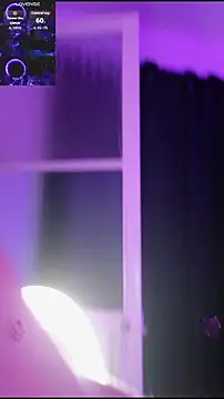 Snapshot of Pauilina chatting on 28, 10, 2025 Pauilina online show from 28, 10, 2025