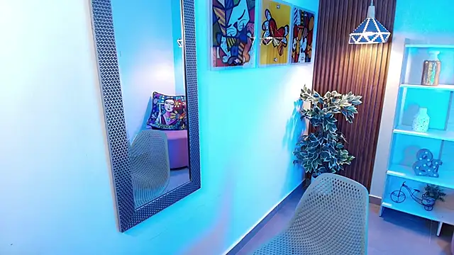 Snapshot of Dalila_Sky chatting on 7, 10, 2025 Dalila Sky online show from 7, 10, 2025