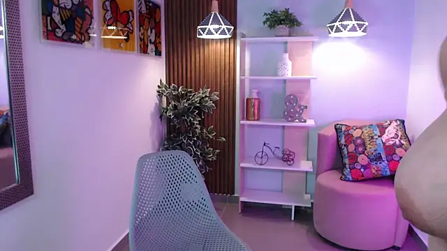 Snapshot of Dalila_Sky chatting on 10, 7, 2026 Dalila Sky online show from 10, 7, 2026