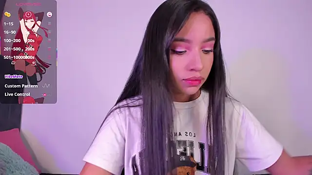 Snapshot of Mereo_leona chatting on 13, 10, 2025 Mereo leona online show from 13, 10, 2025