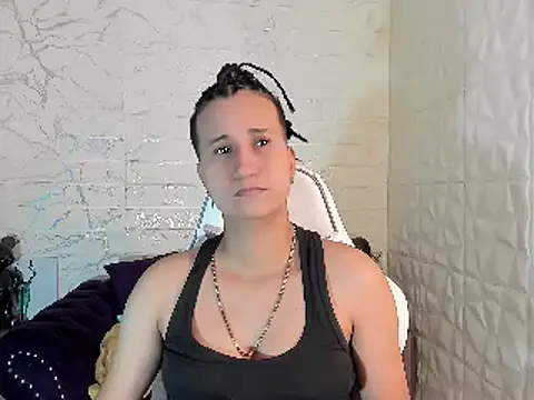 Im Milan Rs online show from 28, 2, 2025