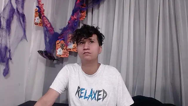 Im Milan Rs online show from 30, 10, 2025