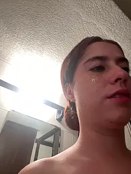 Snapshot of HannaSmiith chatting on 11, 3, 2025 HannaSmiith online show from 11, 3, 2025