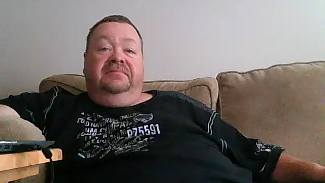 Snapshot of hitman_35 chatting on 19, 7, 2026 hitman 35 online show from 19, 7, 2026