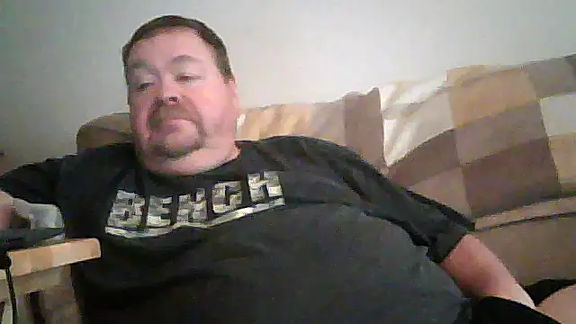 Snapshot of hitman_35 chatting on 5, 7, 2026 hitman 35 online show from 5, 7, 2026