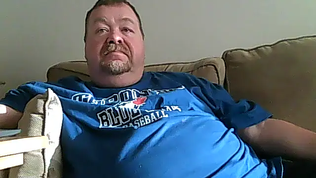 Snapshot of hitman_35 chatting on 2, 7, 2026 hitman 35 online show from 2, 7, 2026