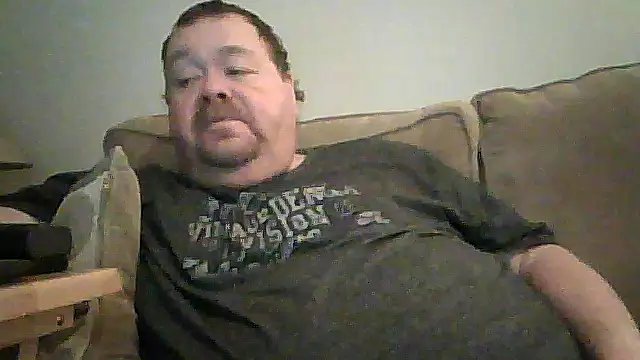 Snapshot of hitman_35 chatting on 4, 3, 2026 hitman 35 online show from 4, 3, 2026