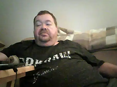 Snapshot of hitman_35 chatting on 1, 10, 2025 hitman 35 online show from 1, 10, 2025