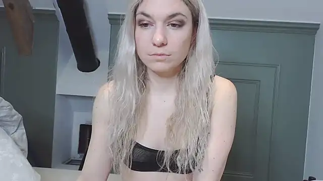 carlaaa online show from 16, 2, 2025