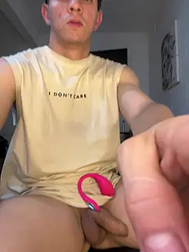 Snapshot of Bodyxx23 chatting on 16, 5, 2026 Bodyxx23 online show from 16, 5, 2026