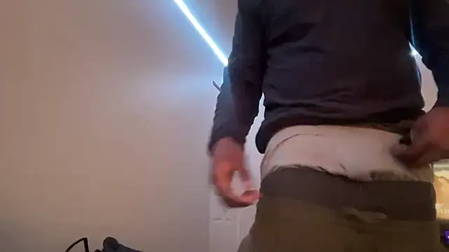 Snapshot of tokenkingtn chatting on 29, 10, 2025 tokenkingtn online show from 29, 10, 2025