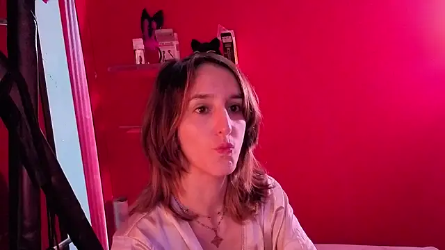 Ambar Roux  online show from 14, 1, 2026