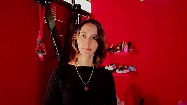 Snapshot of Ambar_Roux_ chatting on 5, 5, 2026 Ambar Roux online show from 5, 5, 2026