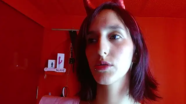Snapshot of Ambar_Roux_ chatting on 22, 3, 2025 Ambar Roux  online show from 22, 3, 2025