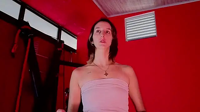 Snapshot of Ambar_Roux_ chatting on 1, 6, 2026 Ambar Roux online show from 1, 6, 2026