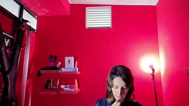 Ambar Roux  online show from 6, 2, 2026