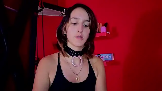 Snapshot of Ambar_Roux_ chatting on 11, 5, 2026 Ambar Roux online show from 11, 5, 2026