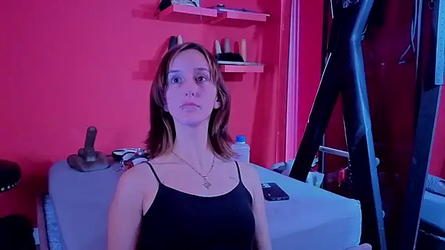 Snapshot of Ambar_Roux_ chatting on 8, 9, 2025 Ambar Roux  online show from 8, 9, 2025