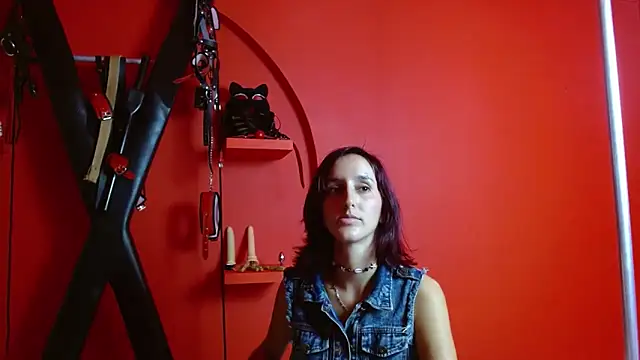 Snapshot of Ambar_Roux_ chatting on 19, 3, 2025 Ambar Roux  online show from 19, 3, 2025