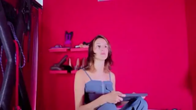 Ambar Roux  online show from 29, 10, 2025